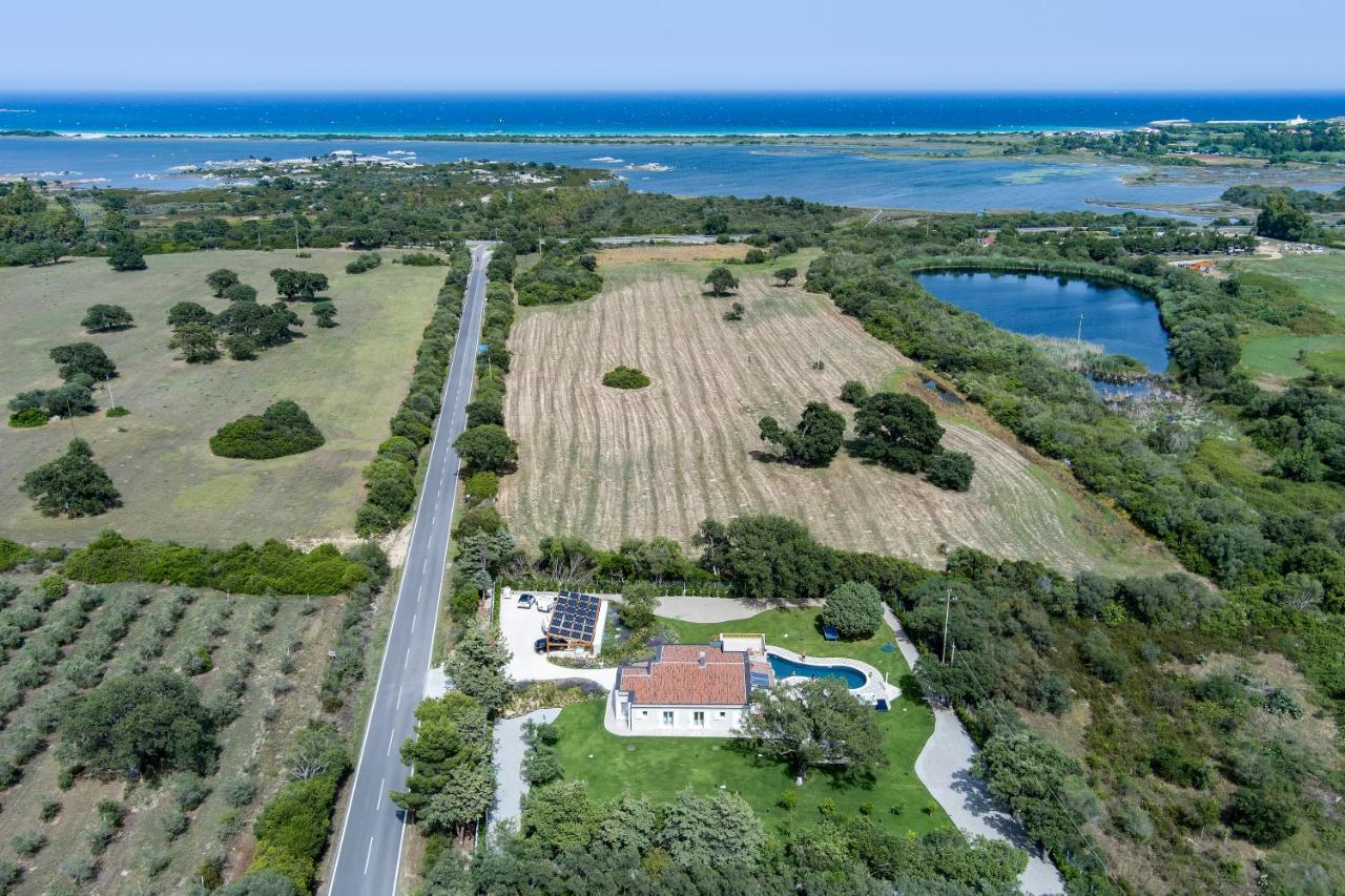 Villa Golden Root Real Estate San Teodoro  Ngoại thất bức ảnh
