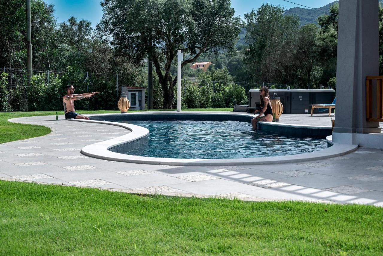 Villa Golden Root Real Estate San Teodoro  Ngoại thất bức ảnh